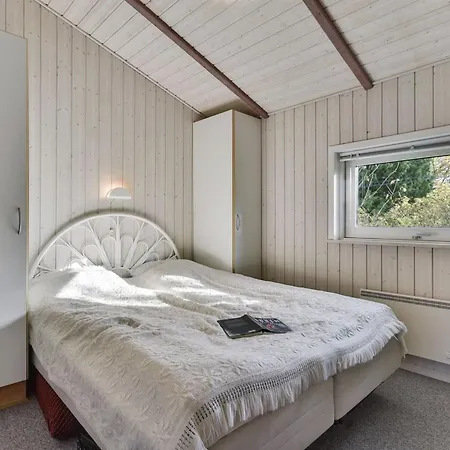 Roel - 500m From The Sea By Interhome Feriehus *